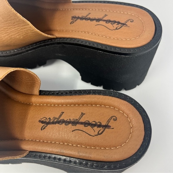Free People Winona Leather Platform Slide. Size 39 / US Size 9. NWOT - Picture 5 of 8